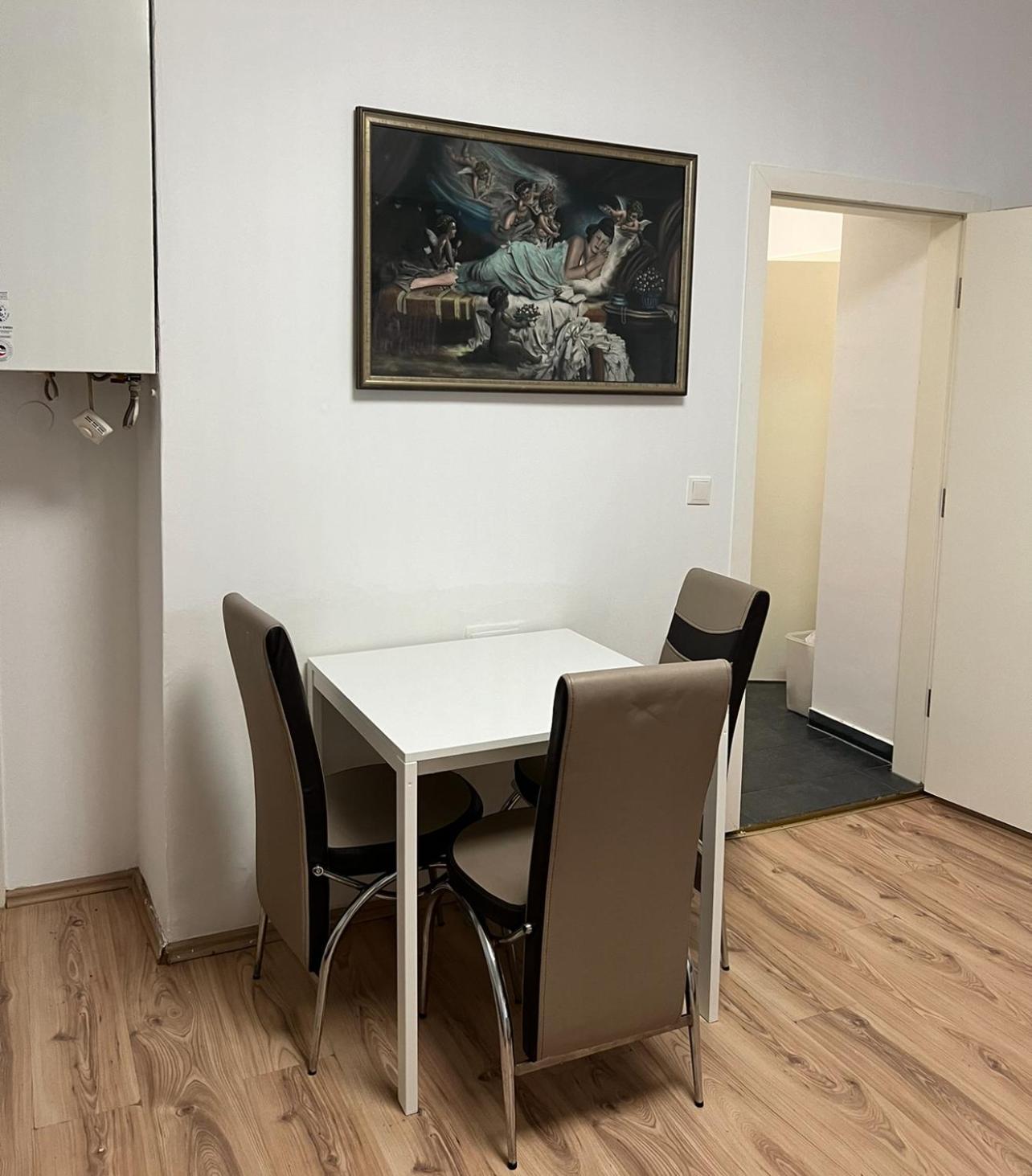 Apartament 4a Simmeriner Hauptstrasse Viena
