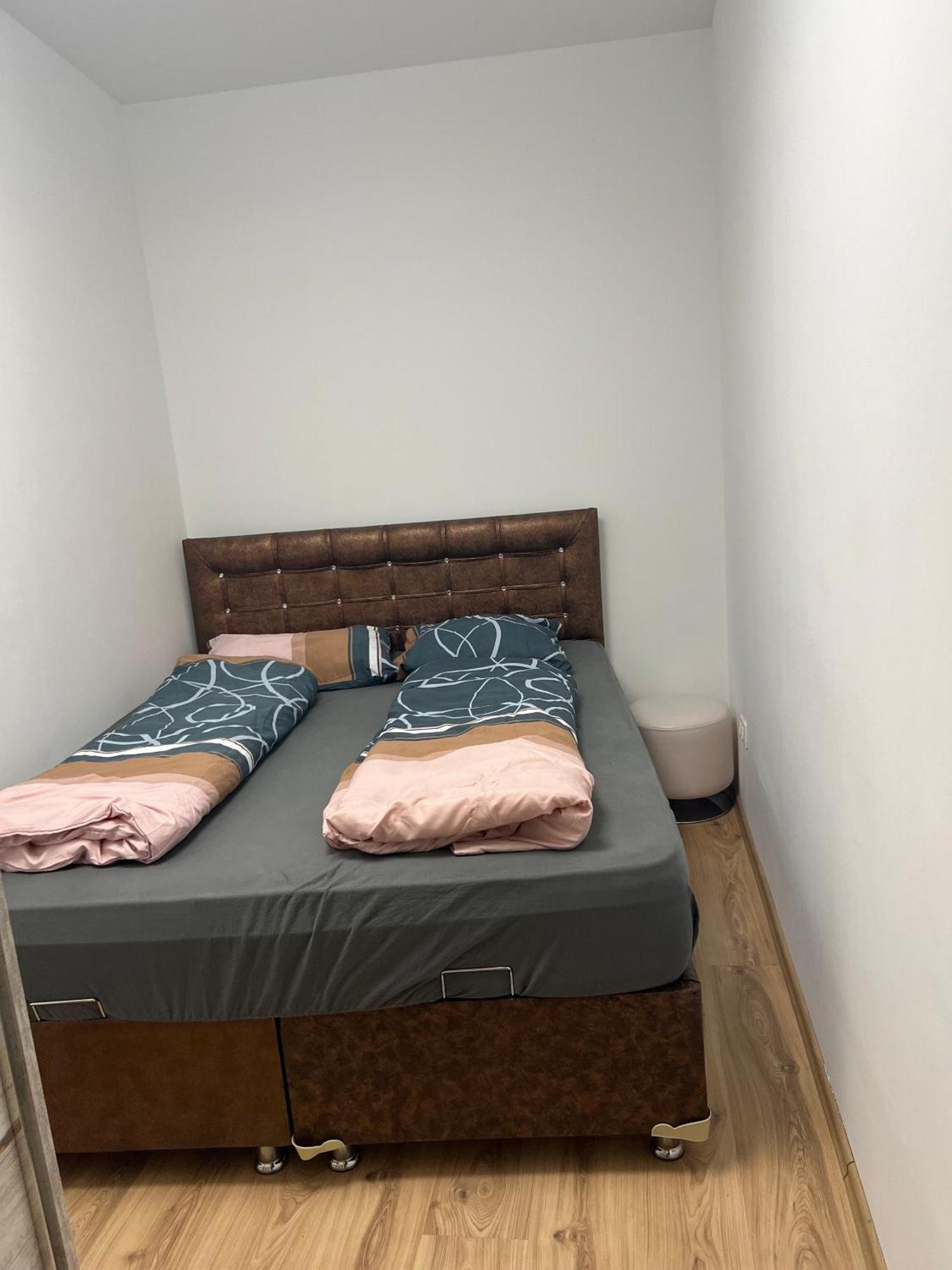 Apartament 4a Simmeriner Hauptstrasse